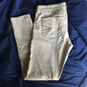 American eagle khaki jeggings